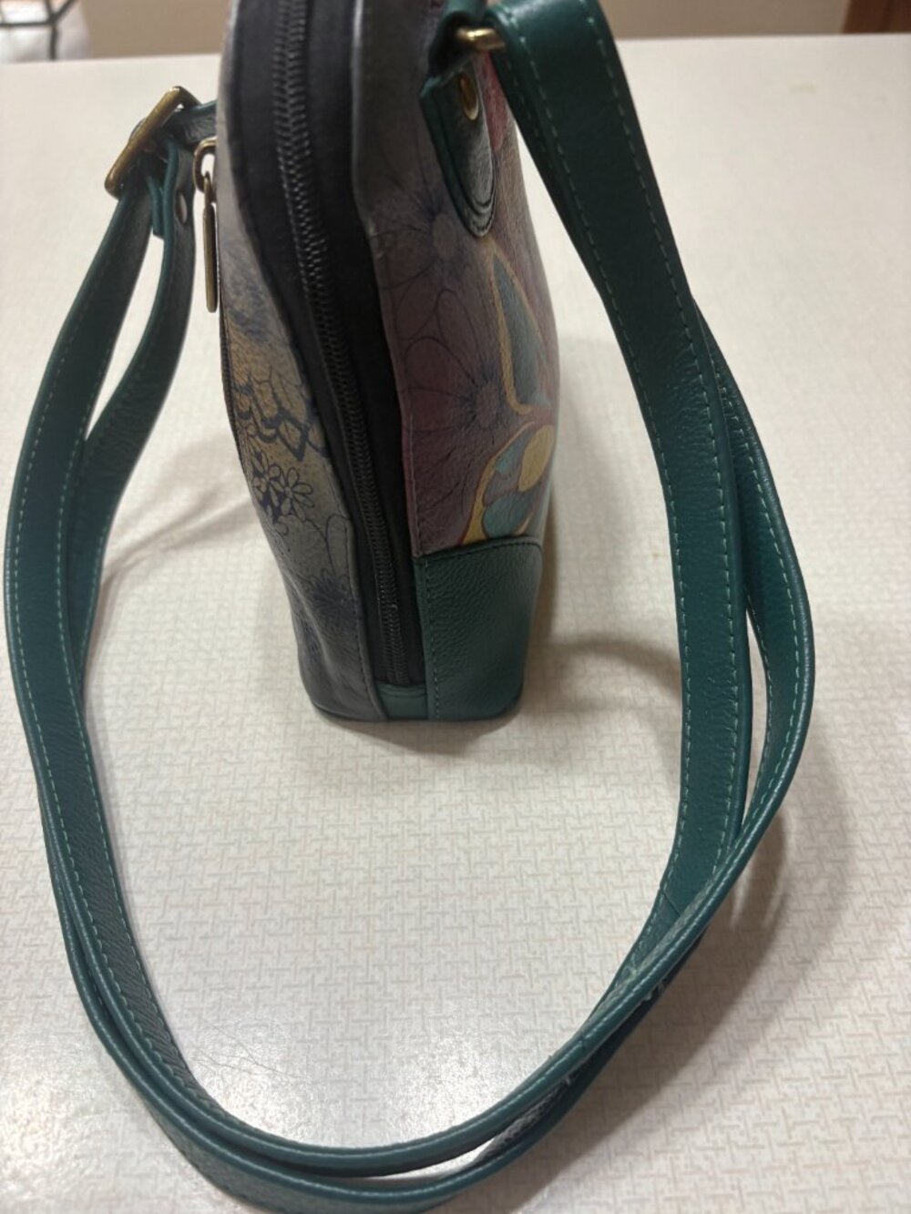 NWOT Butterfly Paradise ANNA for ANUSCHKA Crossbody/ Shoulder Bag - Picture 6 of 12